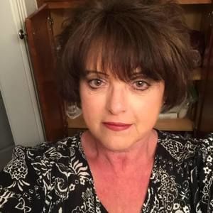 Meet your Posher, Connie